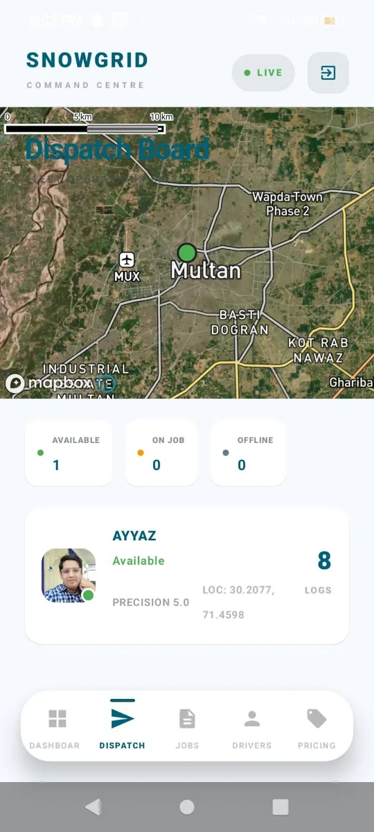 SnowGrid live dispatch board showing contractor positions on a map with availability counts